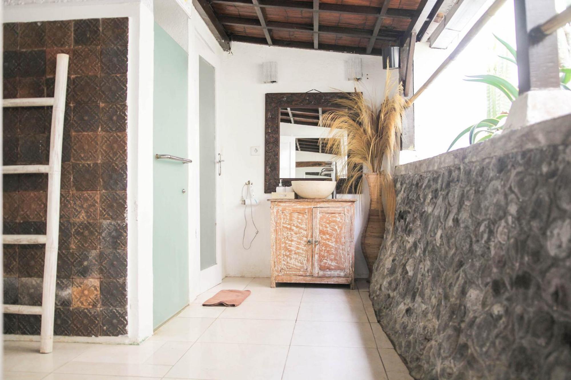 Mondo Surf Village Canggu Quarto foto